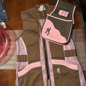 Browning shooting vest and shell bag